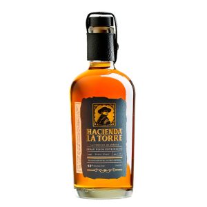 Pisco Hacienda La Torre Envejecido 750cc